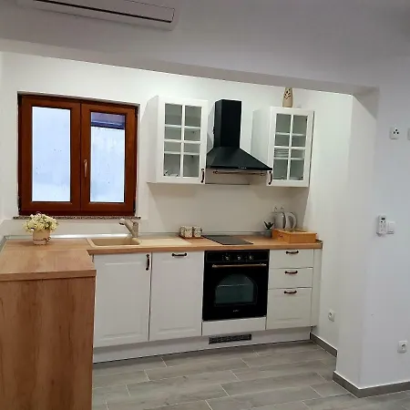 Staro Selo Apartment Bibinje